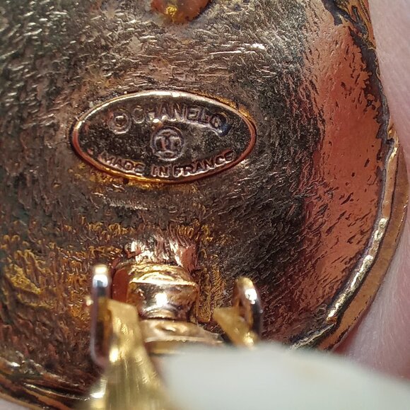 CHANEL 31 Rue Cambon Vintage 1980s Clip On Earrings Designer FAB! - Picture 11 of 11